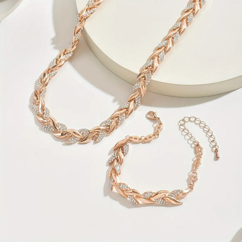 Women's set with necklace and rhinestone bracelet.