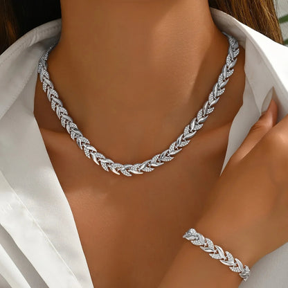 Women's set with necklace and rhinestone bracelet.